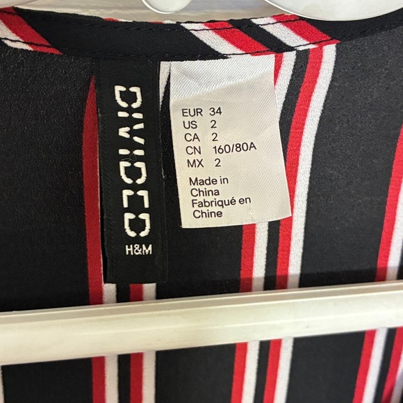 Divided by H&M Black Red White Striped Wrap Blouse Size US2 / EUR 34 - Picture 6 of 7